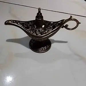 Pembakar Dupa Lampu Aladdin Pembakar Dupa Awan Keberuntungan Bermotif Retro Pembakar Dupa Kayu Cendana untuk Penggunaan Rumah Pembakar Aromaterapi Dalam Ruangan Ornamen