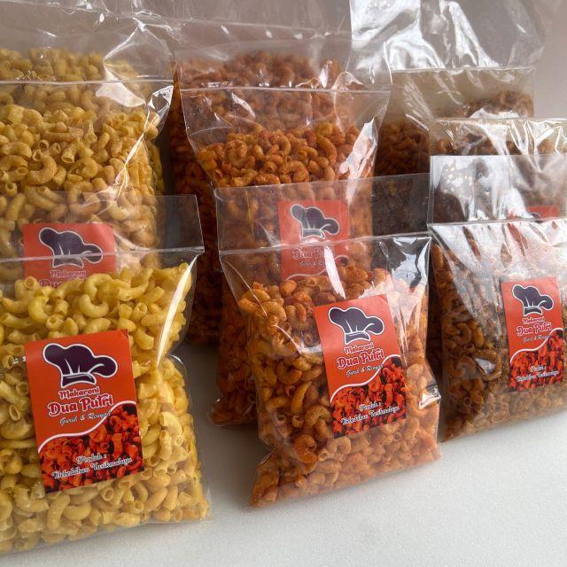 Product Introduction of MAKARONI DUA PUTRI 250 GRAM  / CEMILAN KERING ENAK GURIH DAN RENYAH 5