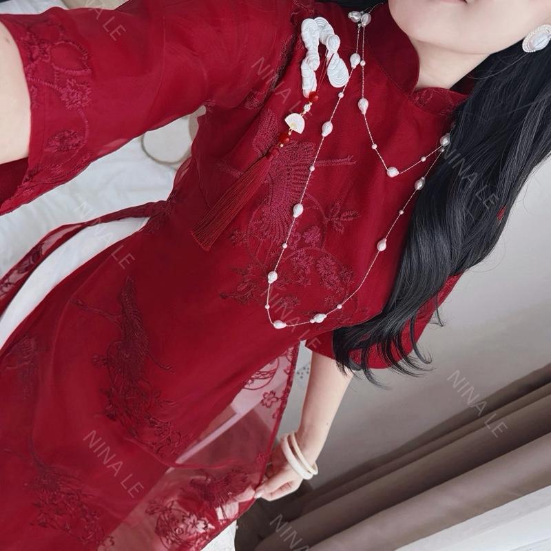 Áo Dài Cách Tân Hạc Vũ A130 Áo Dài Tơ Thêu 4 Tà Phối Nút Tàu Phối Dây Tua Rua Mặc Lễ Tết Lễ Chùa Ăn Cưới - Akara Closet | BigBuy360 - bigbuy360.vn