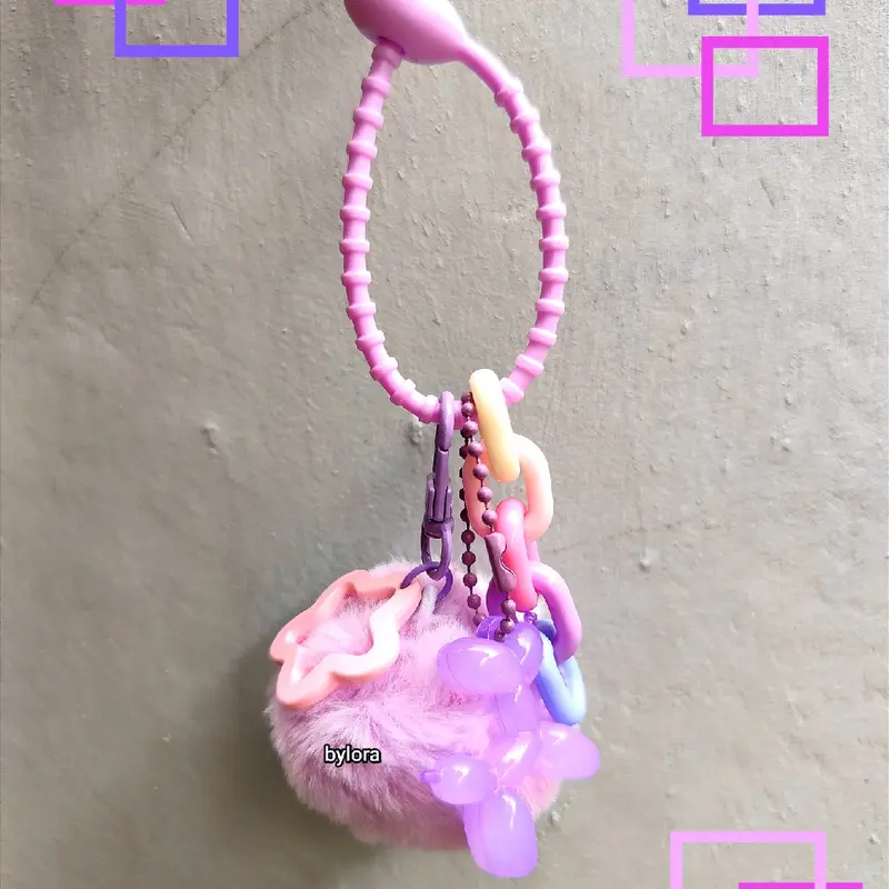 Bagcharm Pompom Bylora (Gantungan Tas Pompom) macrame bag 3