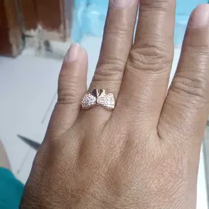 Cincin Terbaru Permata Gold Titanium Elegan Cantik Ala Korean Style Anti Karat Anti Luntur Tahan Lama untuk Tampilan Mewah dengan Desain Modern