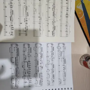 Buku Partitur 100 Light Classics For Piano Solo