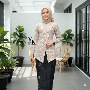 Yayakebaya  Setelan Kebaya Janggan Modern Rok Batik Terbaru 2025 Baju Atasan Tunik Katun Brokat Mewah untuk Wisuda Pesta Kondangan Pernikahan Elegan Versatile Stylish Dress Wanita Tampil Kekinian