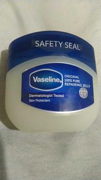 Product Review of VASELINE Repairing Petroleum Jelly 100ml from B**y ❤** 0