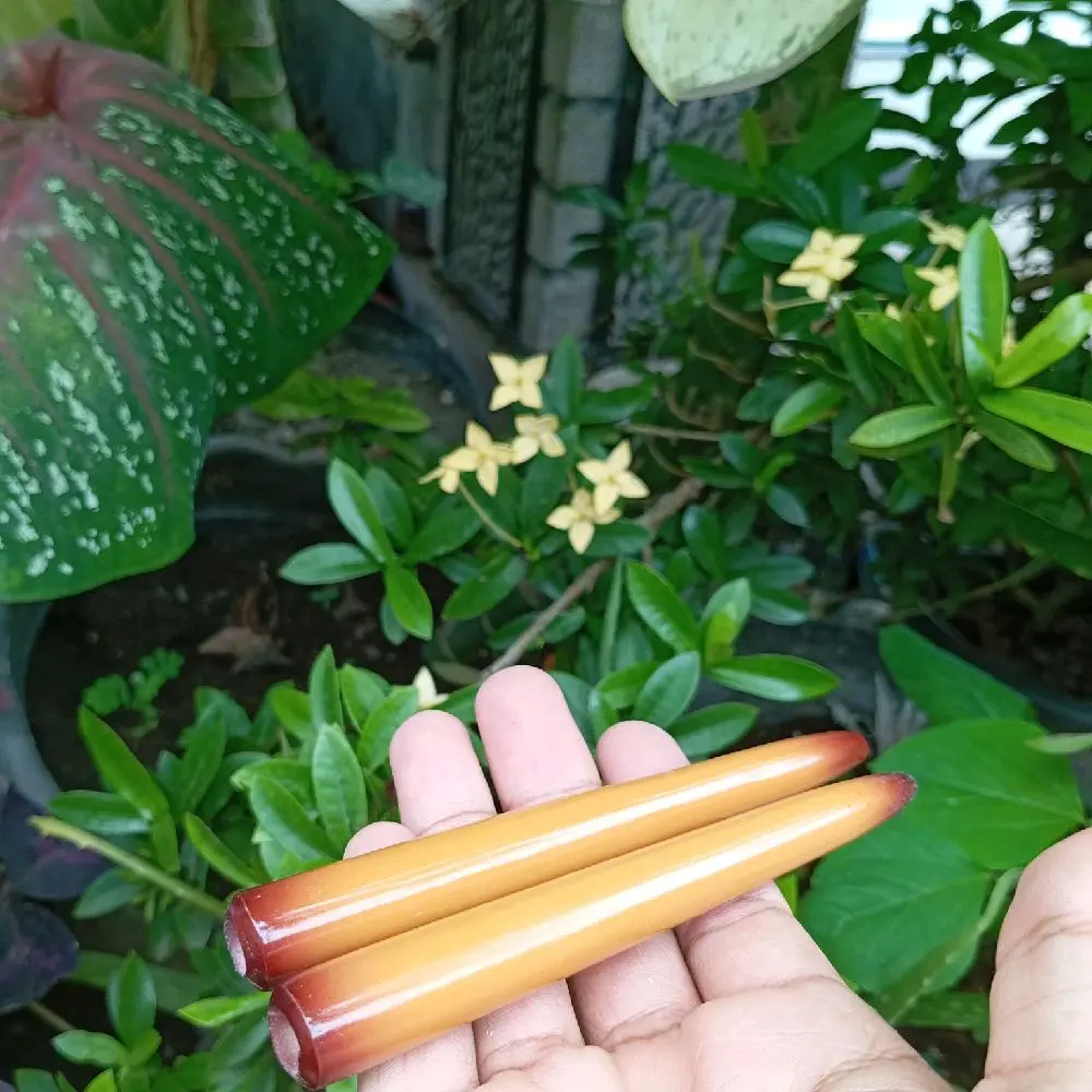 kerajinan tangan sari dy srigading bentuk bulat panjang 12 cm