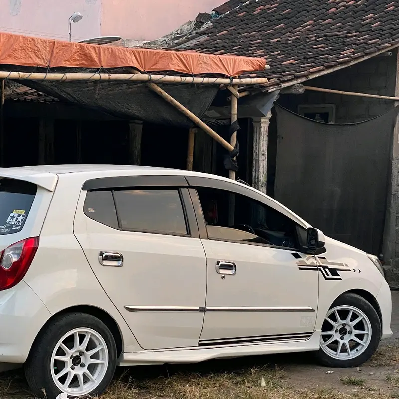 Bodykit samping agya/ayla Car 0