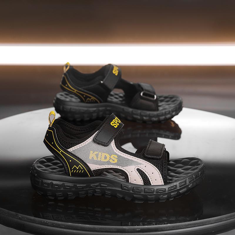 【Luckyy Kid】Petualangan Luar Ruangan Asli Sandal gunung olahraga Sandal Musim Hujan Sandal kualitas terbaik Sandal Anak Laki-laki Anti Selip Bahan Anti Selip 0