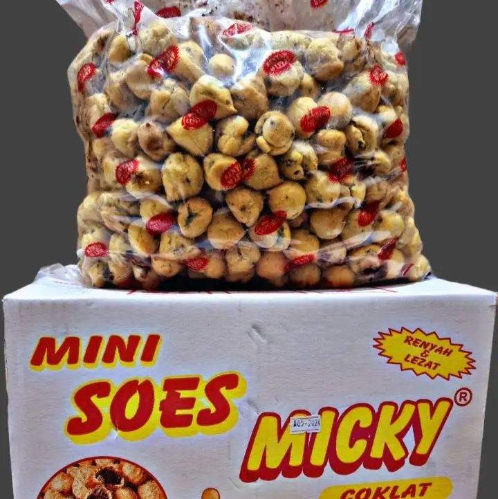 soes coklat dan soes keju micky