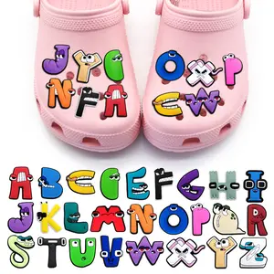 1 pcs baru kartun lucu bahasa Inggris game alfabet hero diy sepatu tempelan menhias sandals pin pvc aksesoris sepatu untuk anak-anak dewasa x-mas hadiah pesta pesta