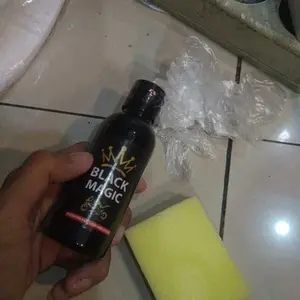 BLACK MAGIC PENGHITAM BODY DASBOARD MOTOR DAN MOBIL 60ML