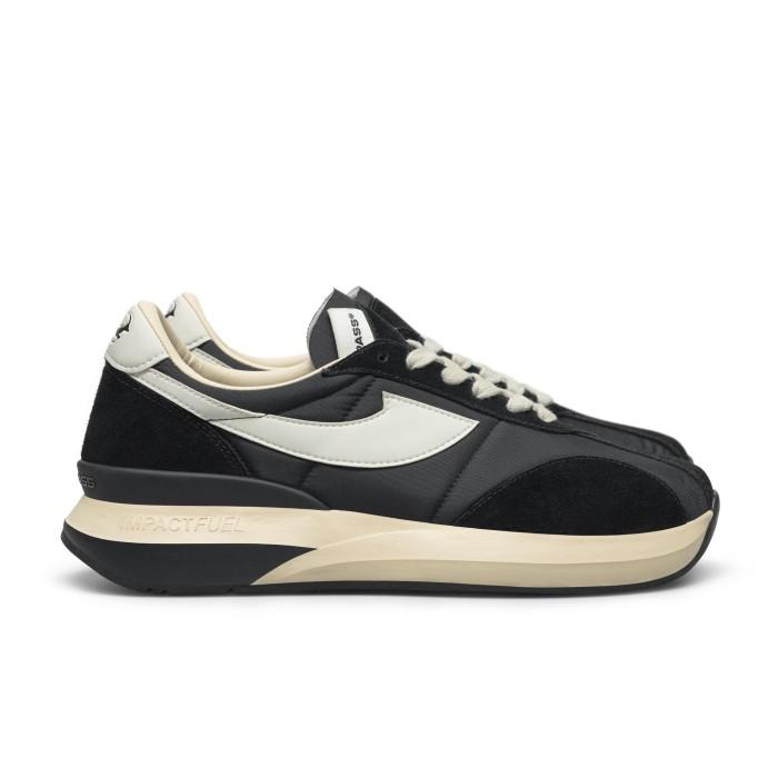 compas velocity black white Sepatu Sneakers Pria/Wanita Terbaru 2