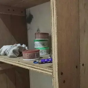 Pengharum Ruangan & Pewangi Mobil 50gr Aroma Lembut Tahan Lama Tidak Menyengat Cocok Kamar Mandi Lemari