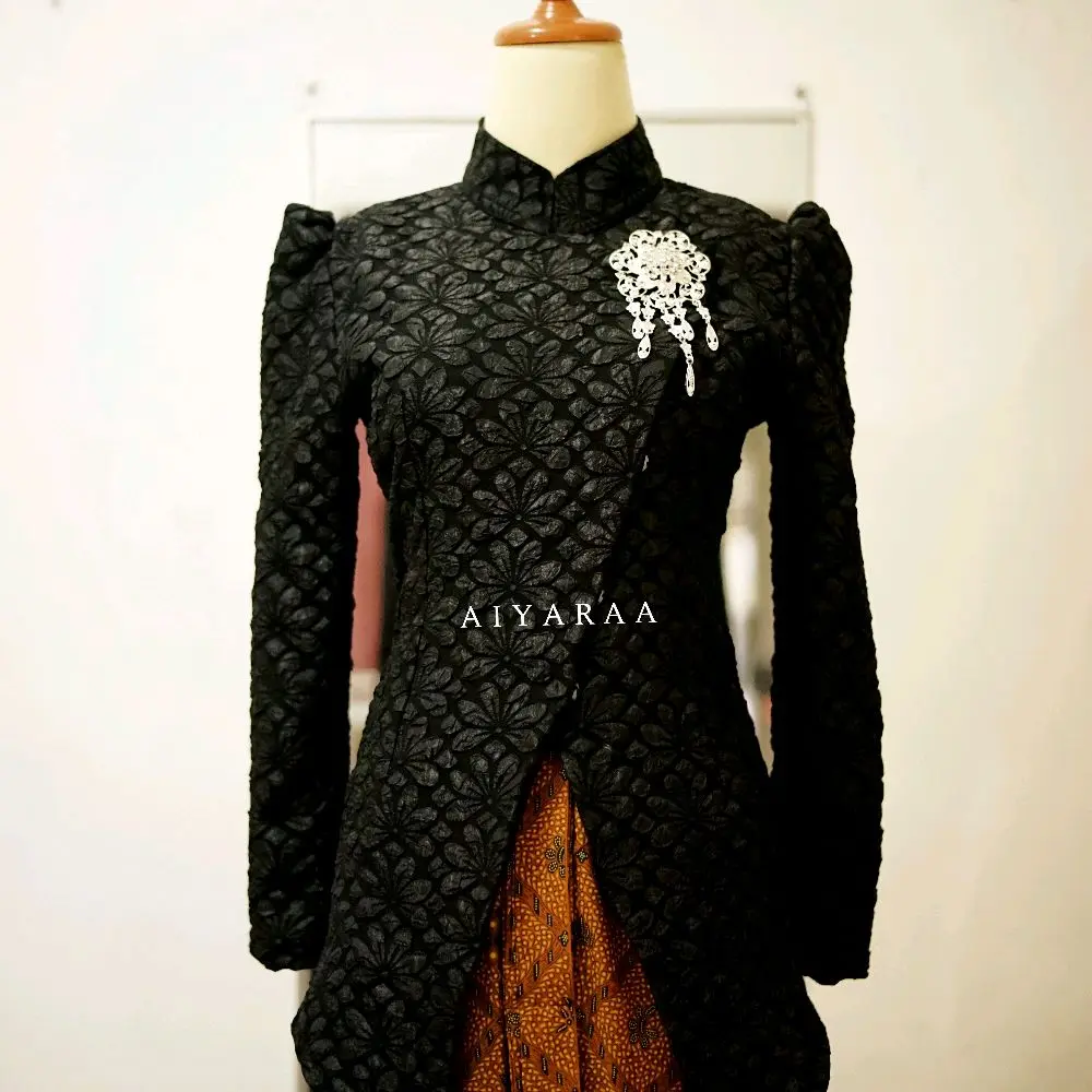 Kebaya janggan jaquard volume bunga premium Habits
