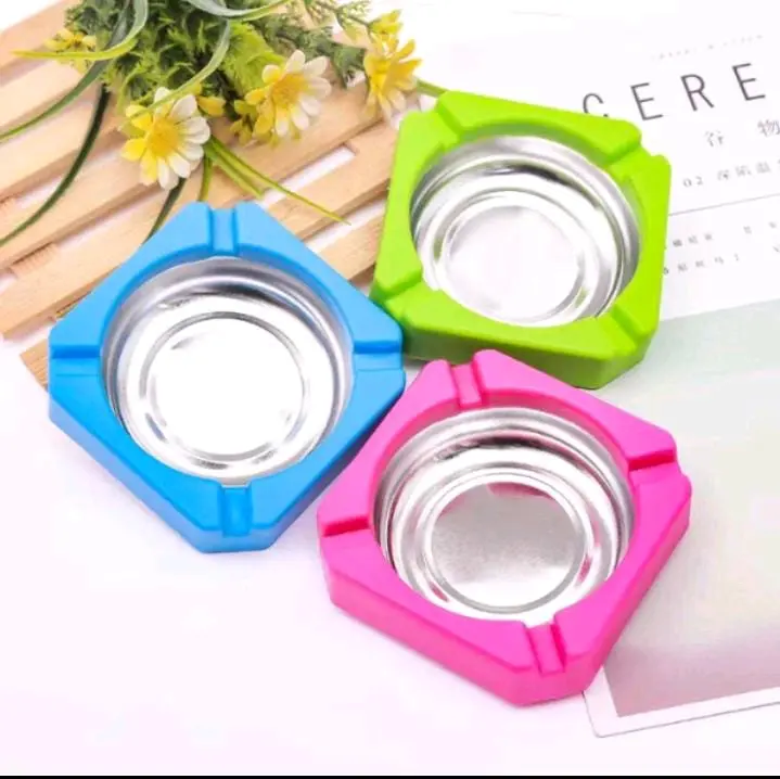 Ready Asbak warna  Asbak warna bahan Stainless Steel bagian dalam, bagian luar bahan Plastik