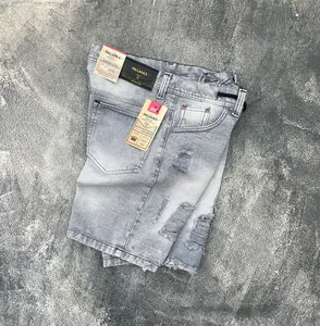 Celana Jeans Pendek Ripped Jeans Washing Snow Jeans Pendek Sobek Celana Jeans Pendek Ripped Jeans Washing Snow Jeans Pendek Sobek