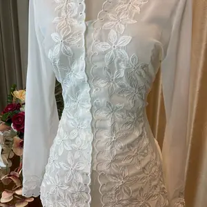 Kebaya bordir motif pecah kopi kartini