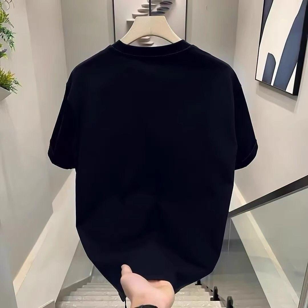 T-shirt Distro Trendy Lengan Pendek Bahan Katun Premium Sablon Digital Printing Pola Gambar Depan Satu Sisi Kaos Oblong Warna Hitam Putih