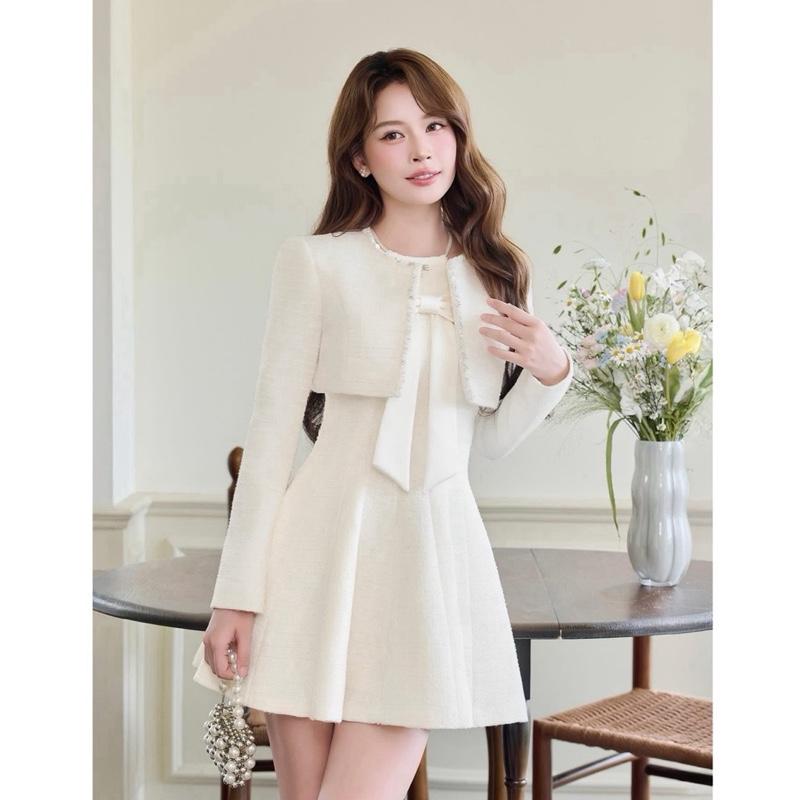   Tặng Kèm Charm  Set Váy Dạ Cổ Yếm Trễ Vai Nơ Kèm Áo Khoác Dạ Dài Tay Sang Chảnh Thanh Lịch - LS00132 