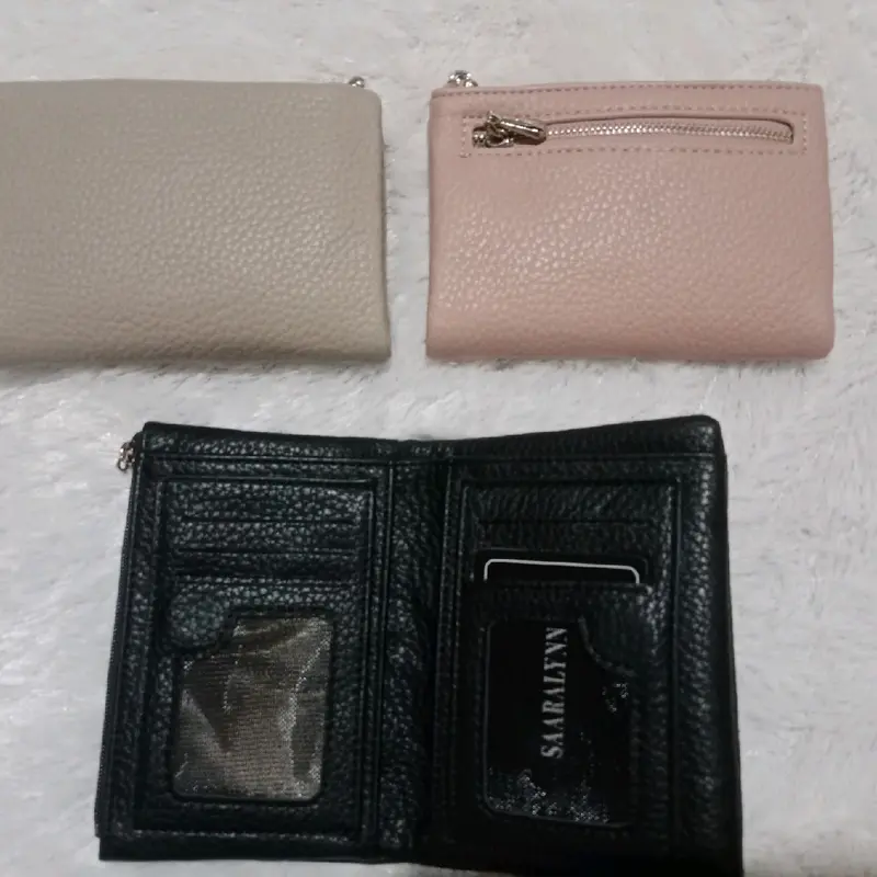Dompet Medium merk saralyn 0