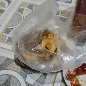 tali karet pengikat barang hitam • tali pengikat barang kurir hitam • tali hitam panjang 2 meter Motorcycle