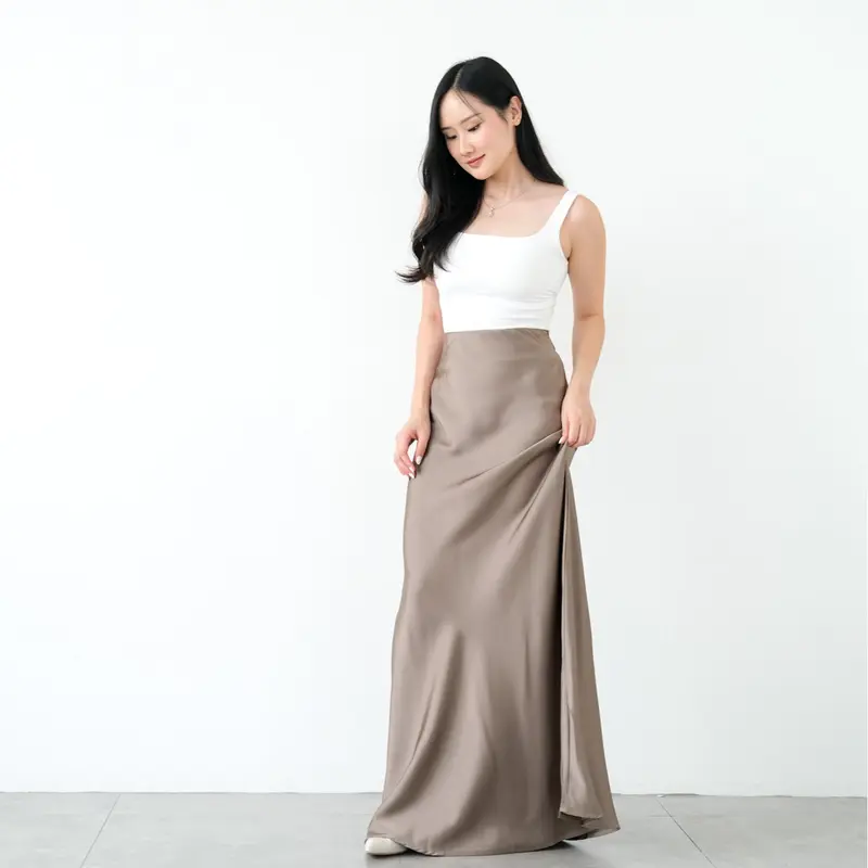 [JENN&ROSE] HILDA MAXI SATIN SILK SKIRT | Rok Satin 110CM 2