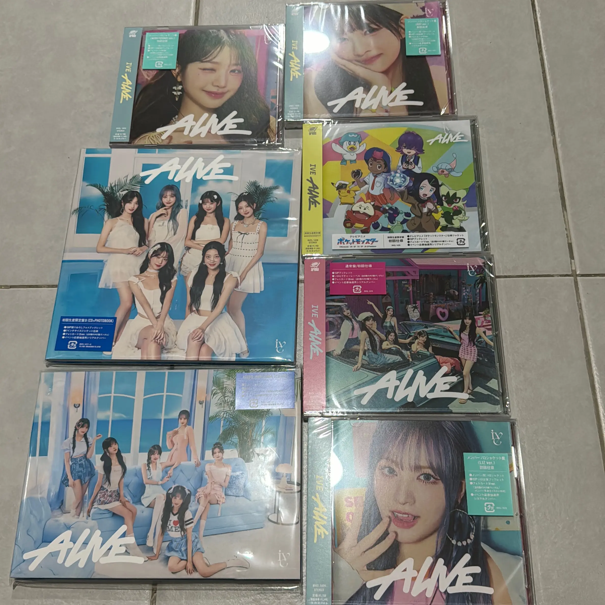IVE ALIVE JAPAN SEALED ALBUMS WITH PHOTOCARD