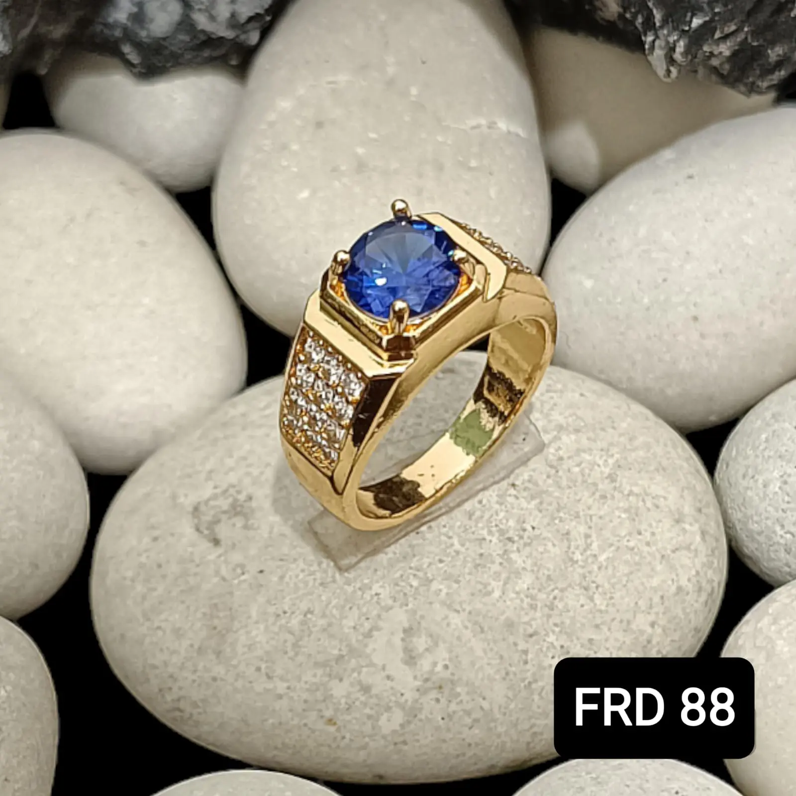 CINCIN PRIA MODEL BATU TERLARIS TERMURAH Aksesoris Putih