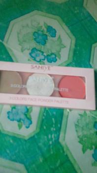 Product Review of Saniye E0358 Multi Fungsi Blush On Glitter Highlighter Palette Contour Eyeshadow Palette from ** Q**U Q**A ** 🇲** 0