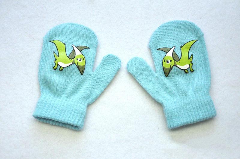 Product Introduction of New Winter Outdoor Knitted Baby Gloves For 1-3Y Children Pupil Student Cute Dinosaur Full Finger Mittens Autumn Warmer Hand 11