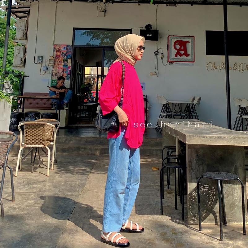 Oversized T-shirt | Kaos Oversize Wanita Polos | see.harihari 8