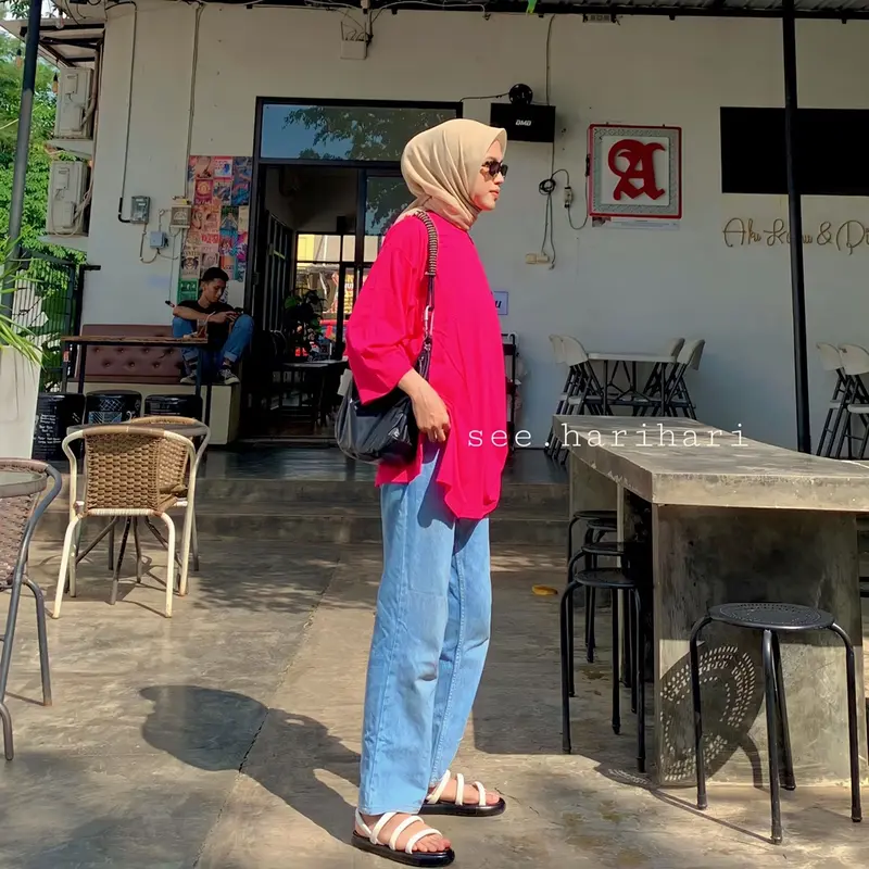 Oversized T-shirt | Kaos Oversize Wanita Polos | see.harihari 7