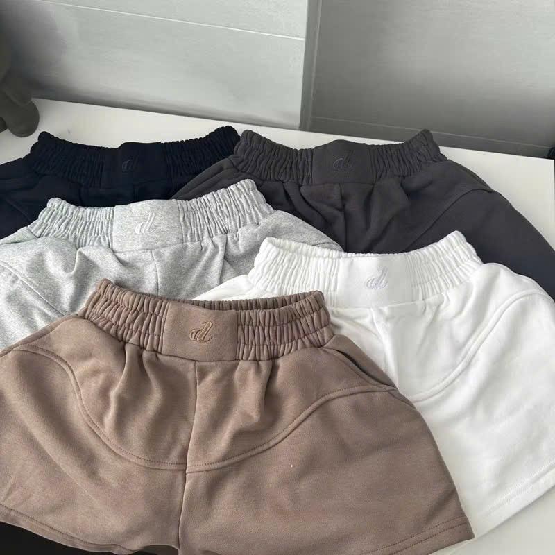 Quần chữ D nỉ HAI DA-  S490Short Nữ Dáng Cánh Bướm Thêu Chữ D Chạy Viền Trước Sau Lưng Bo Chun Co Dãn cạp chun 50-100kg 4