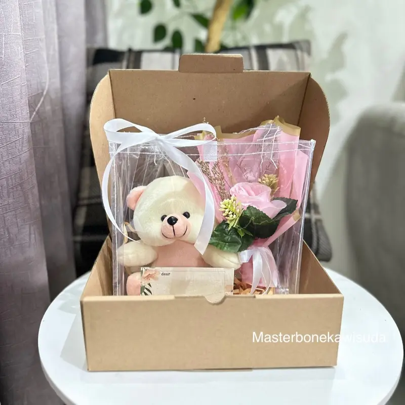 Hampers Tas mika Polosan / buket bunga artificial/ kado wisuda / hadiah wisuda / buket uang / piala boneka wisuda / tas mika