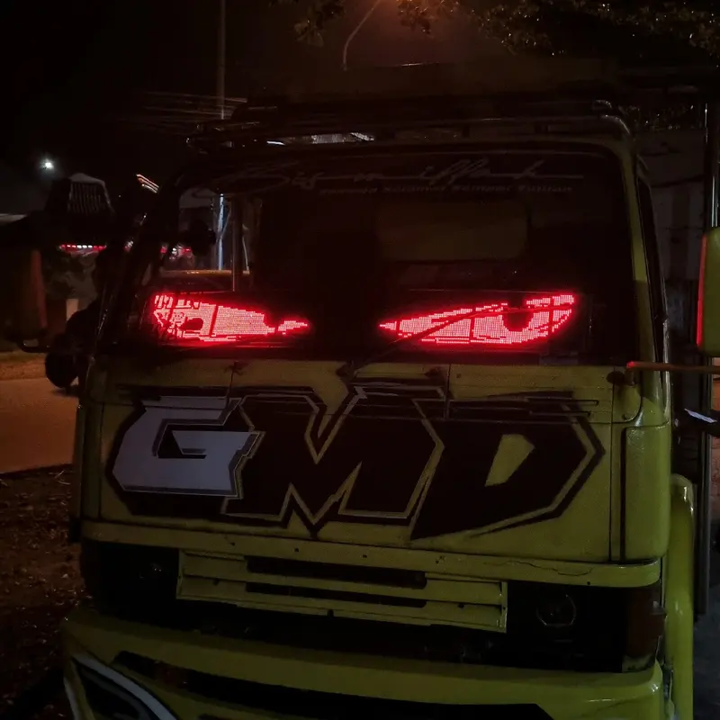 Runing text slim p5 12v dan 24v animasi mata kedip Car mata kedip mata merah strobo kedip mata merah 3