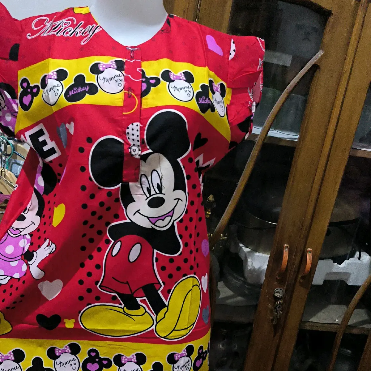 daster midi doraemon dan disney