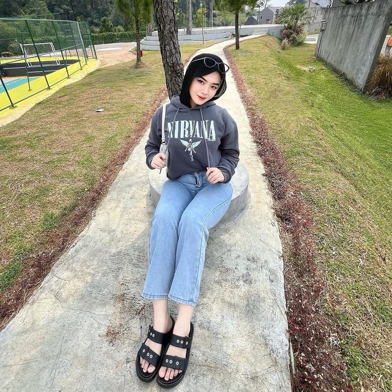 Nirvana Crop Hoodie (Grey Edition) Lembut 7