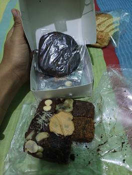 Product Review of B1G1 1 box mini cookies size 10x10cm from A**a M** 0
