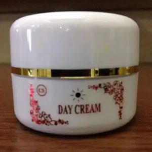 cream cs eceran cream siang original .