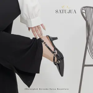 Satujua - RUNE Heels Adjustable Buckle Heels / Hak 5 Cm Sandal Black