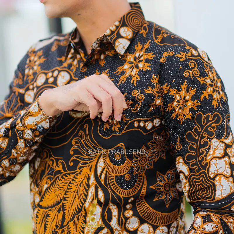 BATIK PRABUSENO Motif Ajisaka Lengan Panjang Pria Slimfit Slimfit Premium Modern Style Mewah 2024 Anak Muda Dewasa Anti Kusut Original Cocok Buat Bapak2 Baju Kerja Elegan Eksklusif Full Furing Puring Hajatan Kekinian Kantor Keren Kondangan Katun Solo 2