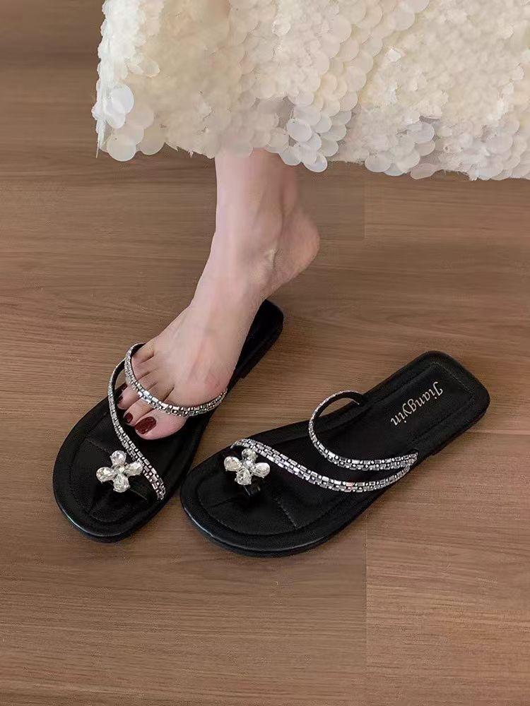Product Introduction of Af Ready To Ship  Slip On Sandals Women's Fashion Strap Strap Small Flower Detel Comfort Foot 15