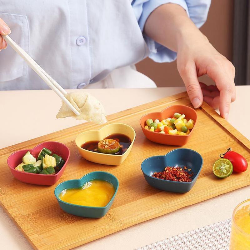 Đĩa Gia Vị Hình Trái Tim, Thiết Kế Sáng Tạo Bằng Rơm Lúa Mì, Phong Cách Bắc Âu, Có Thể Giặt Được, Đĩa Gia Vị Sushi, Kích Thước Nhỏ, Không Vỡ, Thích Hợp Cho Nước Sốt, Gia Đình 6