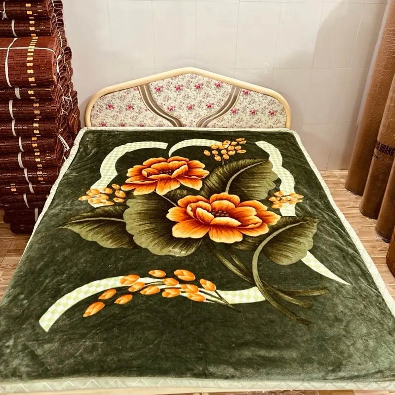 CHĂN TUYẾT NHUNG 2 LỚP CAO CẤP MỀM MỊN đủ kích thước 1m6-2m cân nặng thực tế 1.7kg .( nhận hàng trước tết) chăn  mùa  đông 7