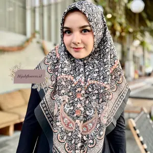 Hijab flowers Scraft Malaisya Kerudung Segi Empat Voal Ultrafine