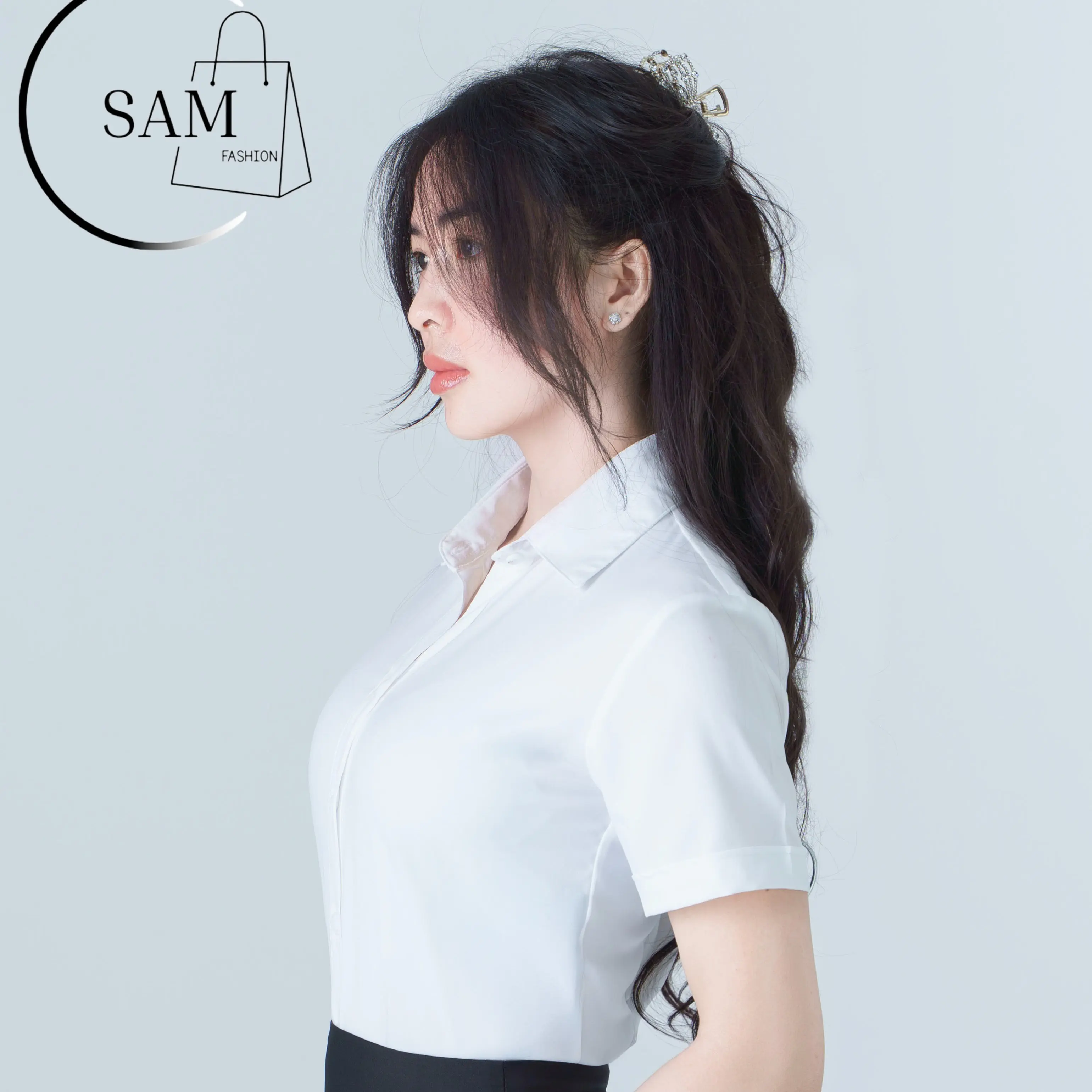 Áo Sơ Công Sở Tay Ngắn Sang Trọng Thanh Lịch Chất Liệu Lụa Thái Co giản nhẹ , chất liệu mền mịn thoáng mát,from body nhẹ