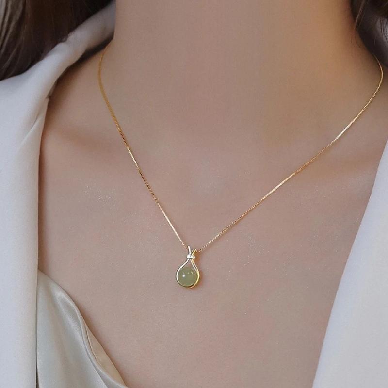 Product Introduction of 2024 New Fashion Trend Elegant and Simple Versatile Collar Chain Necklace for Women 2