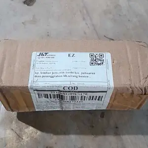 LOWKOS Cairan Ban Tubles 350ml Stiker Merah Anti Ranjau Paku Menambal Otomatis Cepat Kering untuk Ban Motor