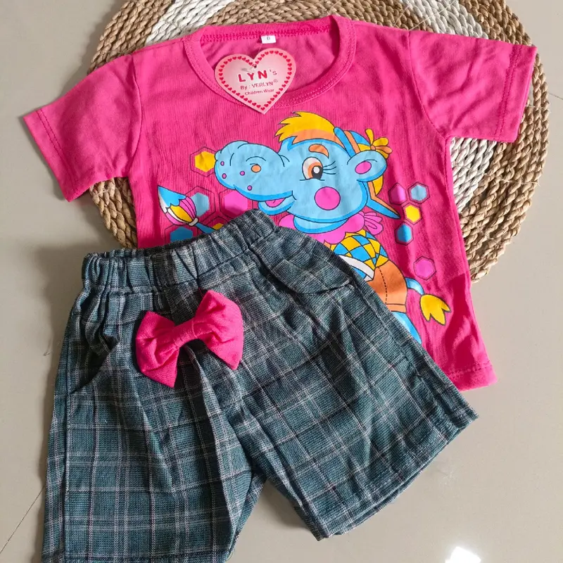 Setelan Kaos Anak Perempuan Usia 1 Tahun 3