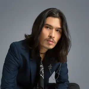 Cantika Wig Pria Rambut Gondrong Sebahu Warna Natural Virzha Kode F57 pendek