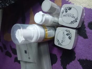 Product Review of MS GLOW NEW SERIES & REGULER SERIES set isi 5 pcs paket perawatan kulit wajah Kusam Mencerahkan Berjerawat from M**a R**r 1